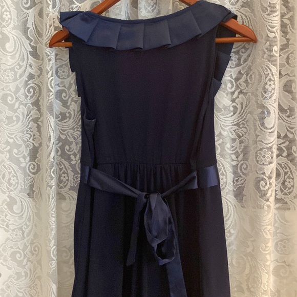 Appropriate Behavior sleeveless dress size M - Picture 2 of 13